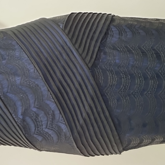 Montique, blue with black lace overlay, bodycon dress, size 10 - Picture 4 of 12